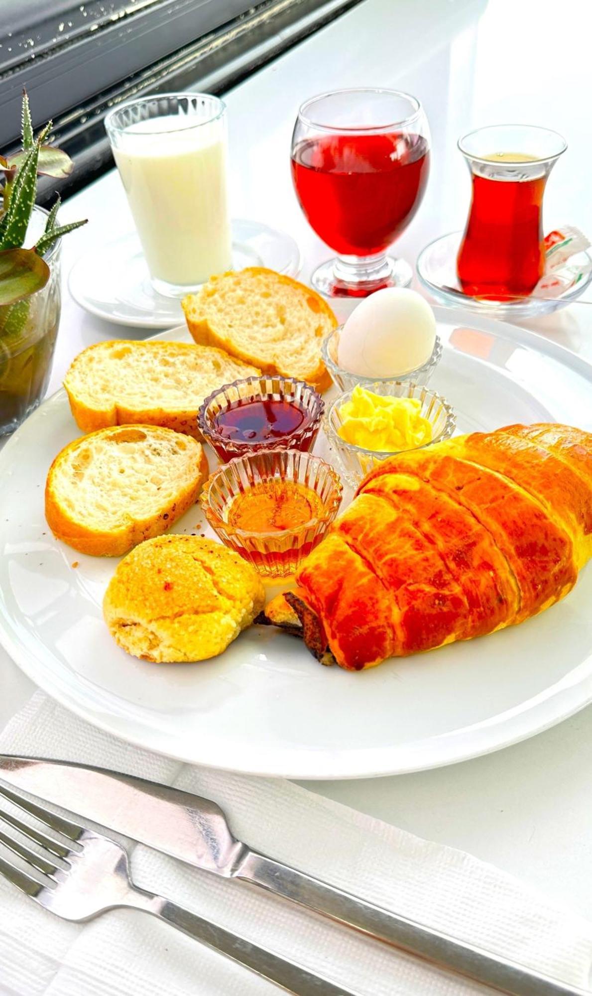 Otel Kaya Royal Tiyatro Caddesi