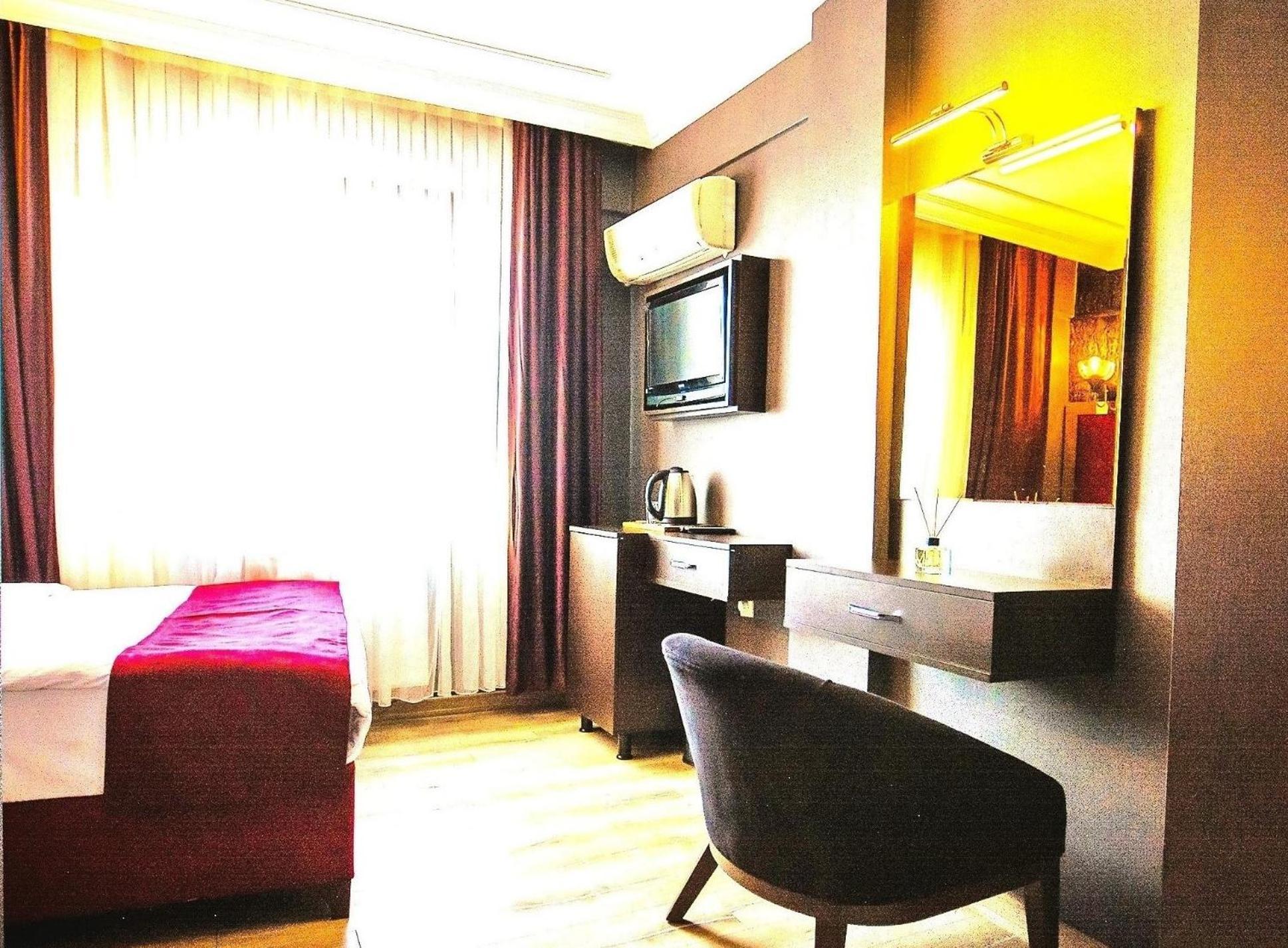 Otel Kaya Royal Tiyatro Caddesi 3*