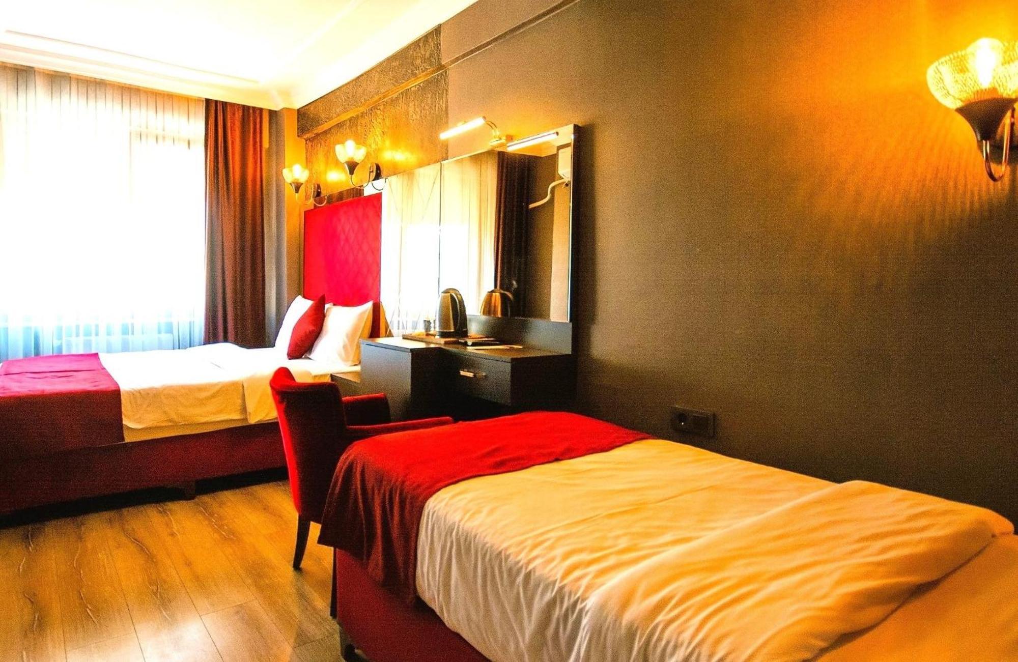 Kaya Royal Tiyatro Caddesi 3*